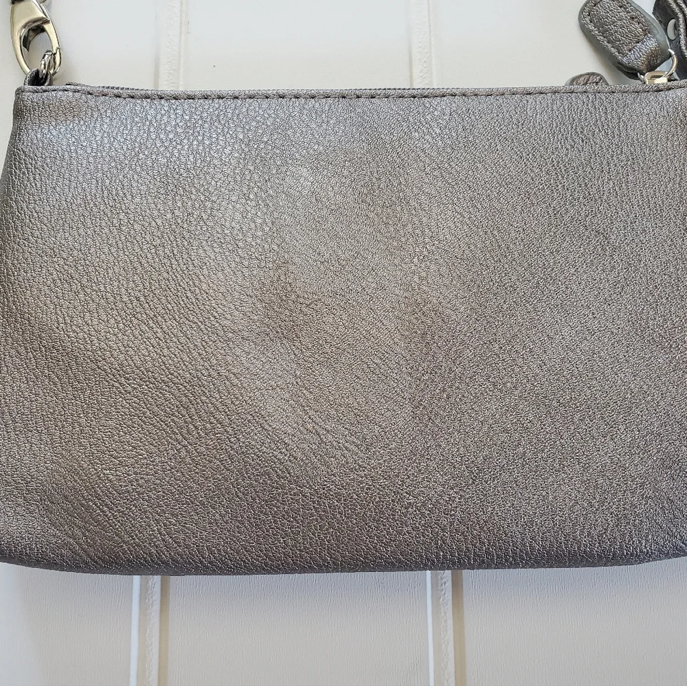 Small Silver Purse - Picture 3 of 8